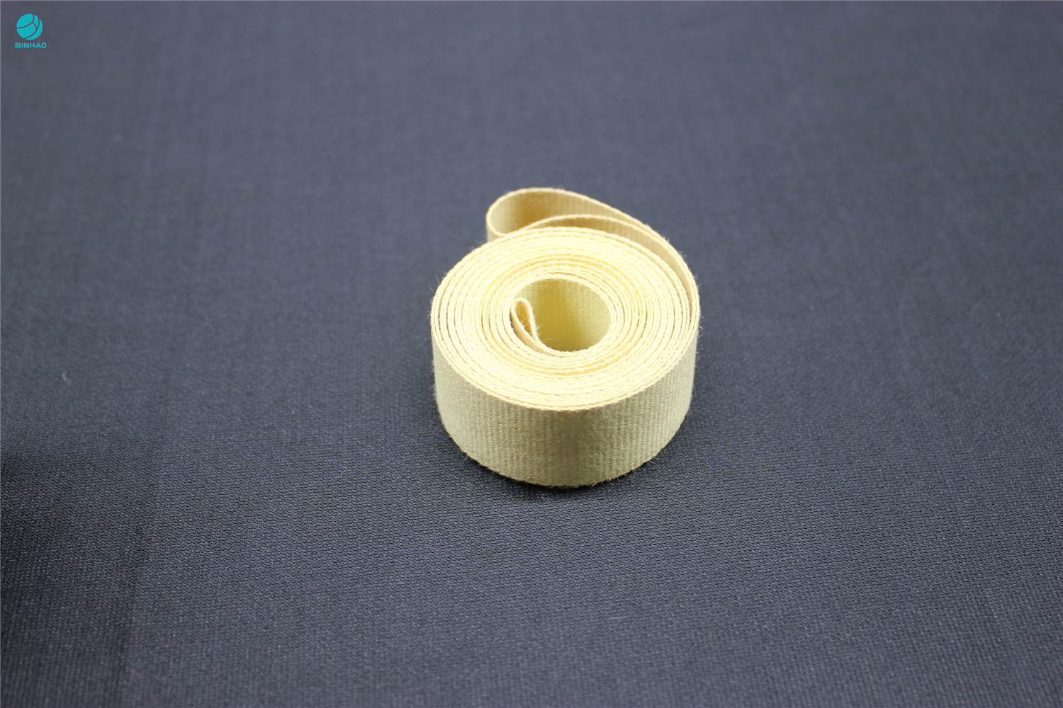 0.5mm Tebal Terang Kuning Kevlar Fiber Suction Tape Tak Berujung Tak Berujung Untuk Mesin Tembakau