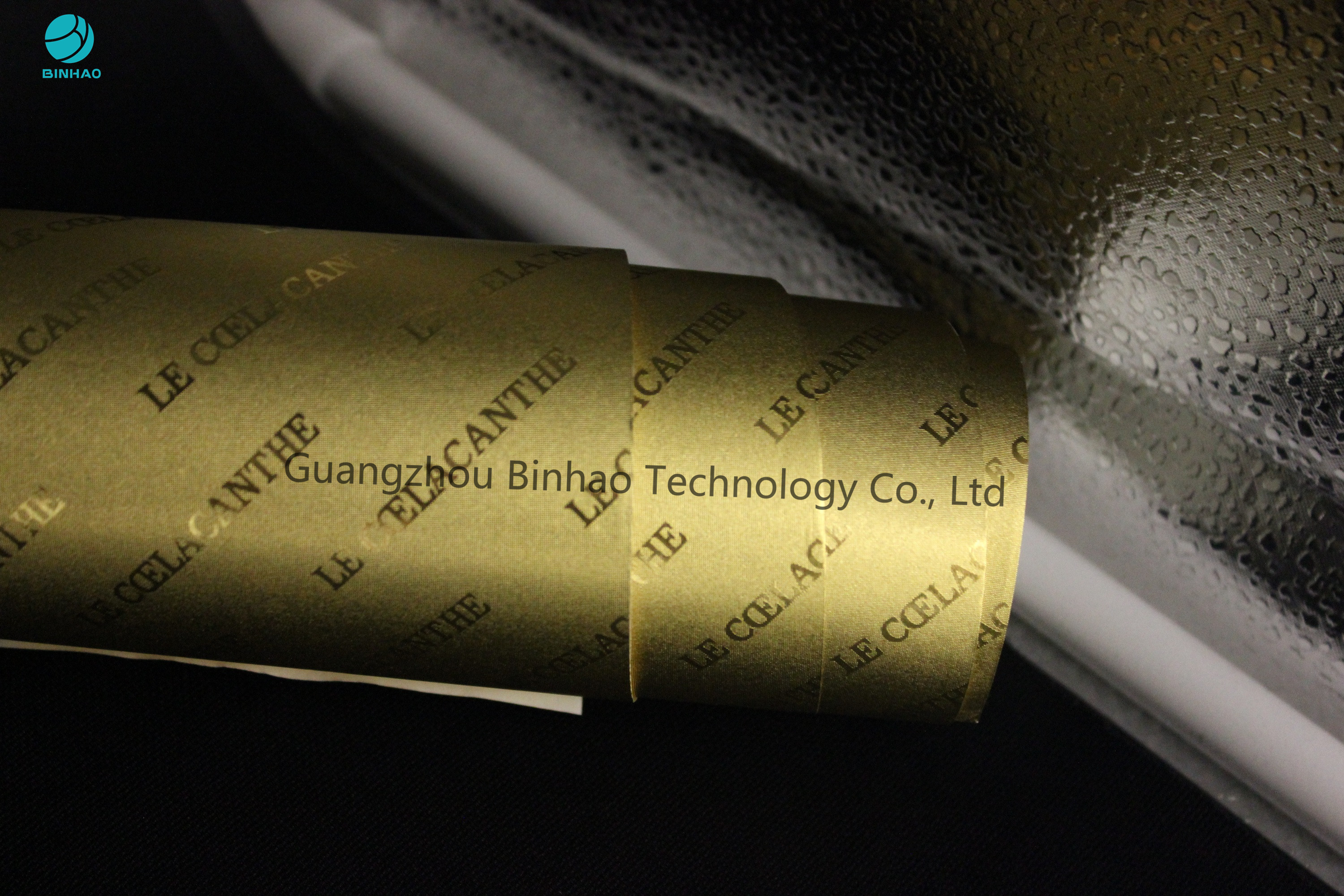 Lembar Rokok Kertas Aluminium Foil Dalam Terang Dan Matt Emas 83mm Untuk Kotak Rokok Ukuran King